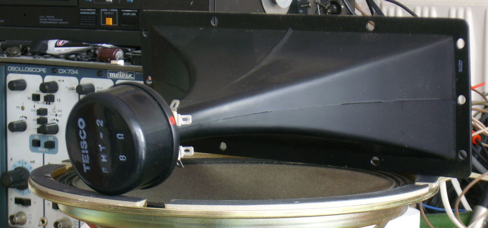 horn b.jpg