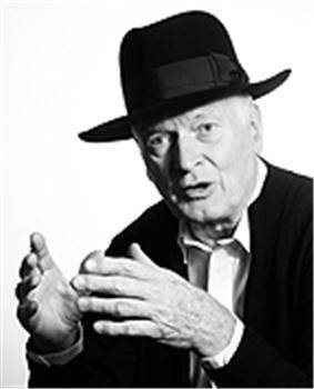 Kenneth Grange, inventeur de la B&amp;W DM6