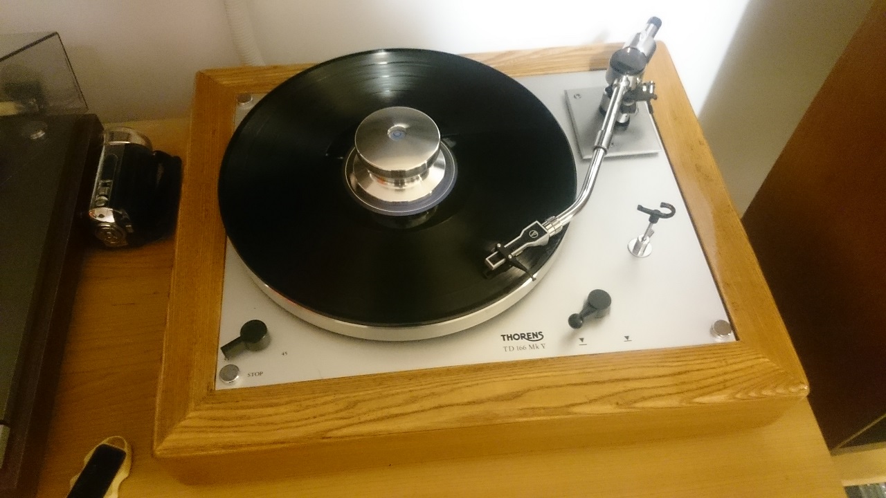 Thorens166m-09.jpg