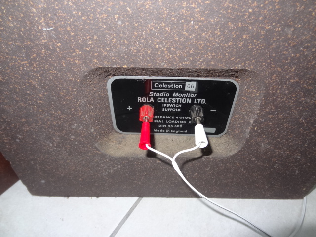 bornier et plaque nº1