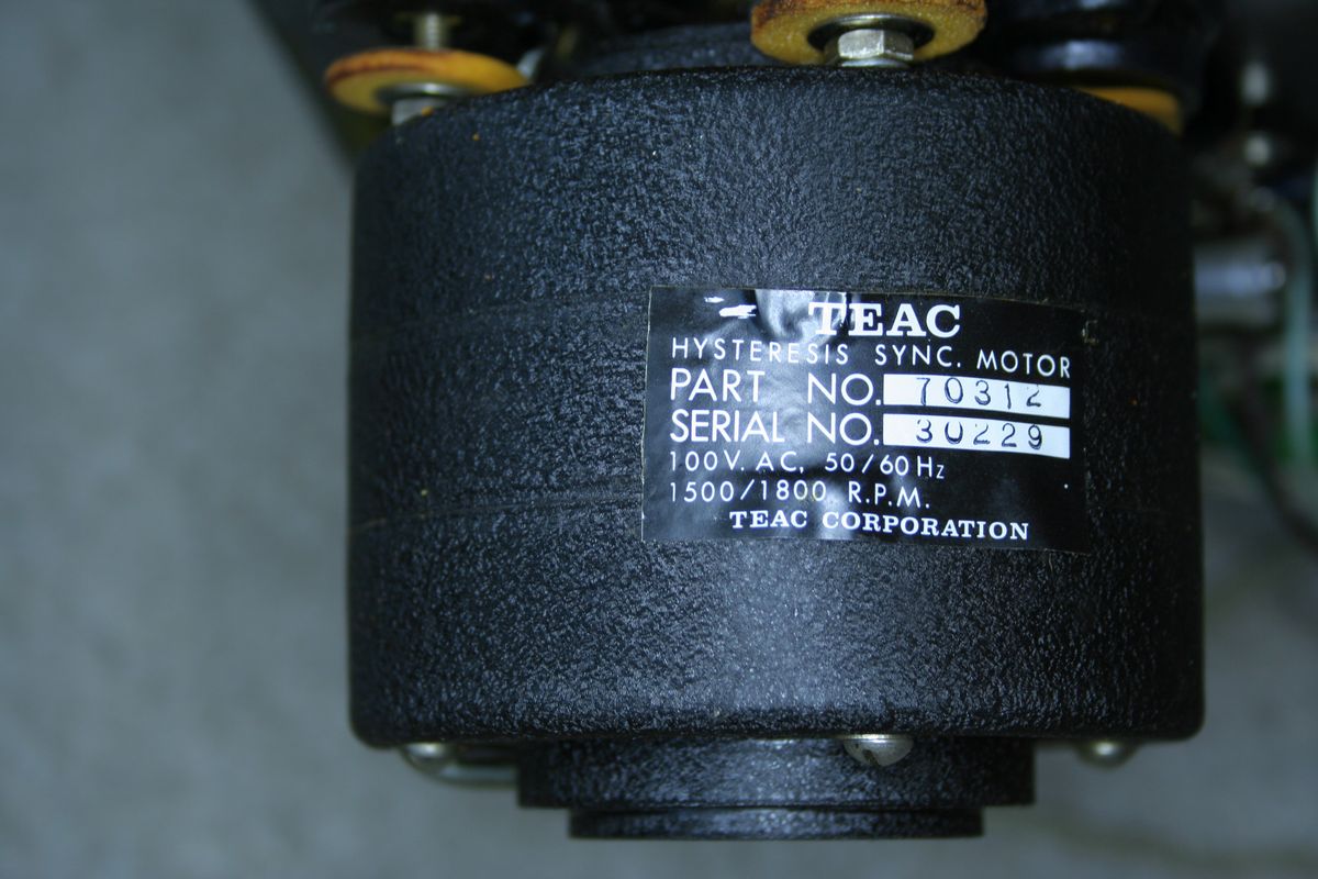 Teac TN-202-00010.jpg