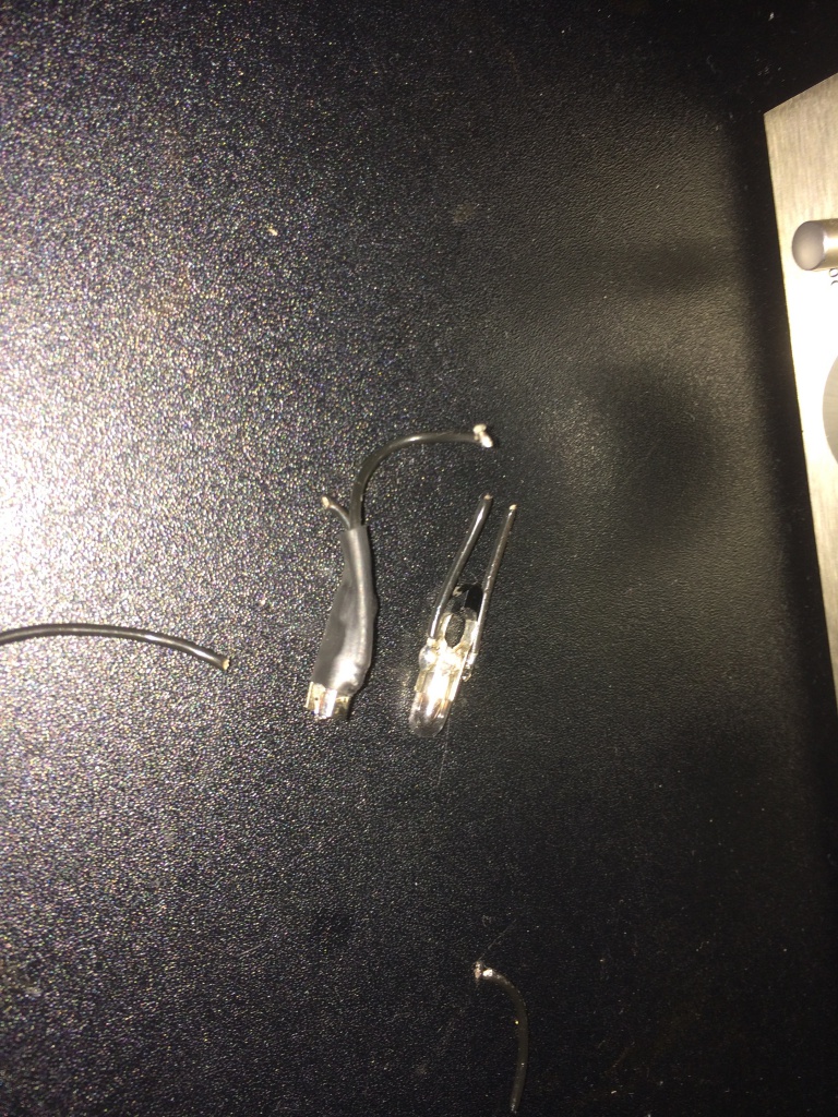 ampoules C22 qui grillent (résolu) Le forum Audiovintage