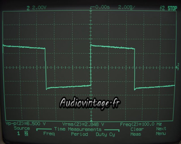 Accuphase P-300