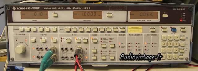 Accuphase E-202