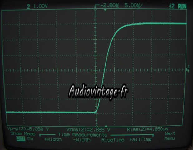 Accuphase E-202