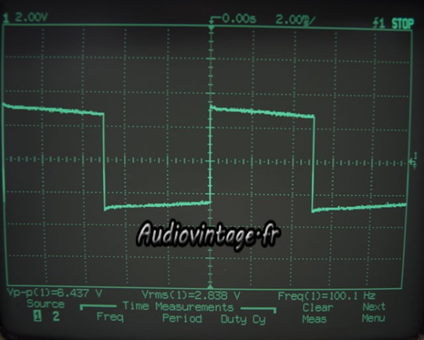 Accuphase P-300