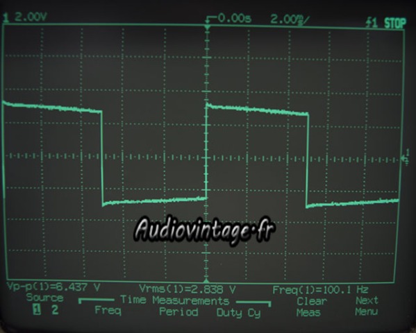 Accuphase P-300