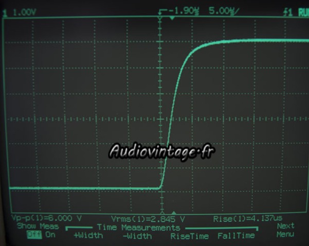 Accuphase P-300