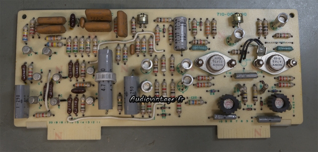 Accuphase P-300 : circuit driver à revoir.