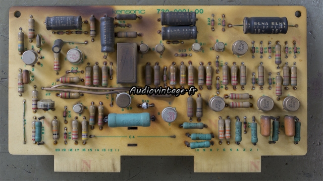 Accuphase P-300 II :  circuit de protection à revoir.