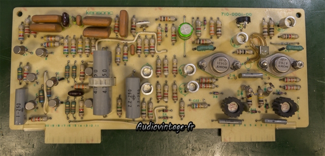 Accuphase P-300