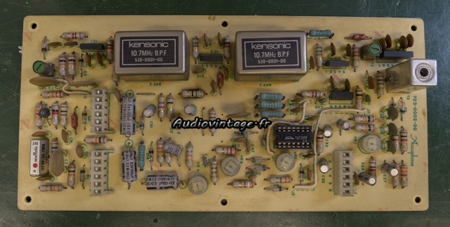 Accuphase T-101