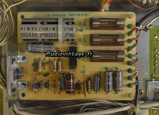 Accuphase T-101