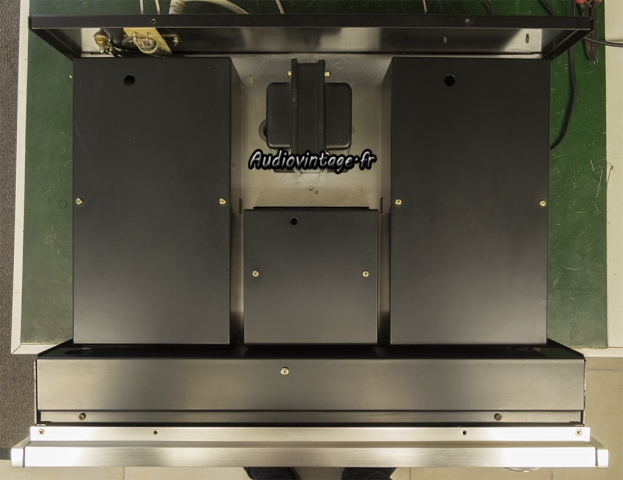Accuphase T-101