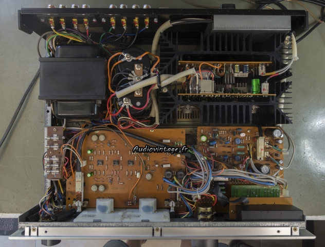 Aiwa AA-8700E : terminé.