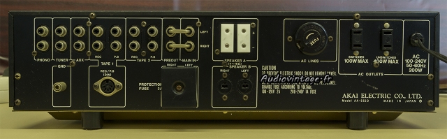 Akai AA-5510 : connectique.