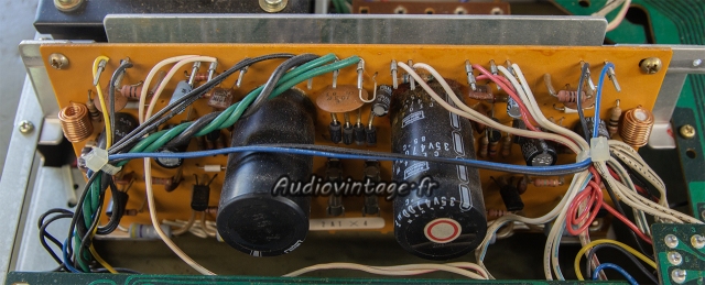 Akai AM-2200 : circuit principal avant révision.