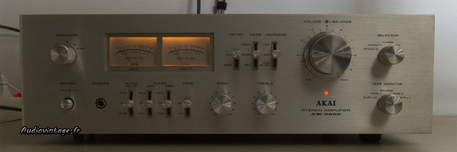 Akai AM-2600 : écoute du soir, espoir :)