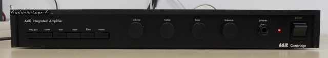A&R Cambridge A60 : basique et fonctionnel.
