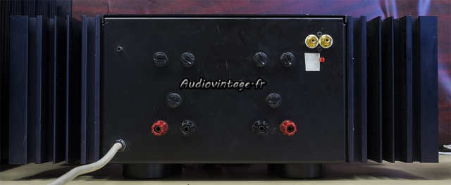 Audioanalyse A9 : connectique.