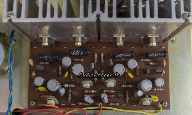 Audiotronic LA-1700 : circuit driver à revoir.
