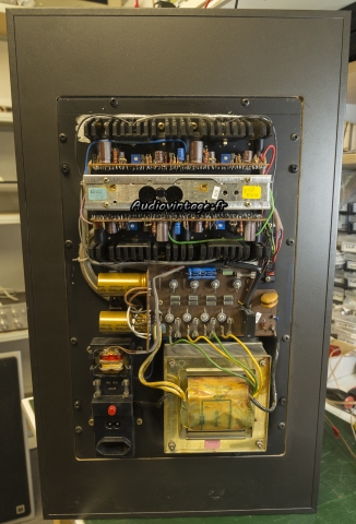 Grundig Aktiv-Box 40