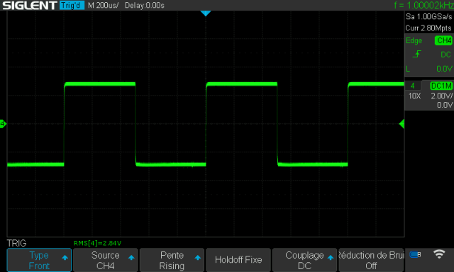 Harman Kardon Citation 16A : signal-carre-a-1khz