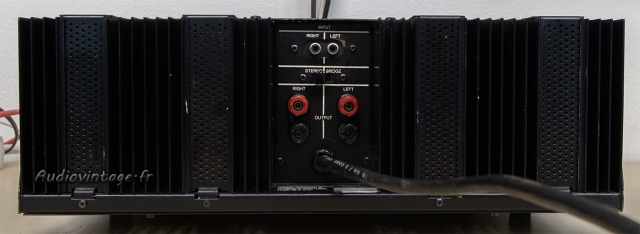 Harman Kardon Citation 19 : connectique.