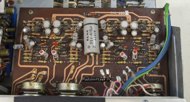 JVC 4VN-880