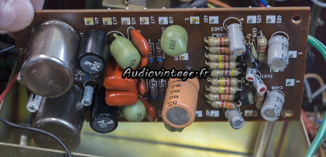 JVC MCA-104Z : circuit SEA à revoir.