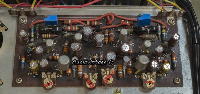 Kenwood KA-2500 : circuit principal révisé.
