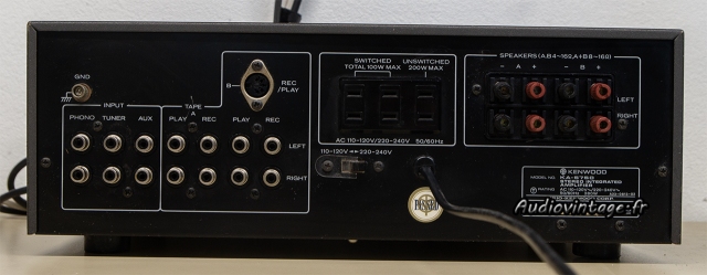 Kenwood KA-5750 : connectique.