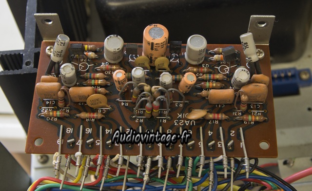 Kenwood KA-7002