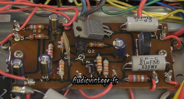Kenwood KA-7002