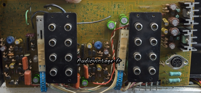 Kenwood KA-8011 : circuit phono révisé.