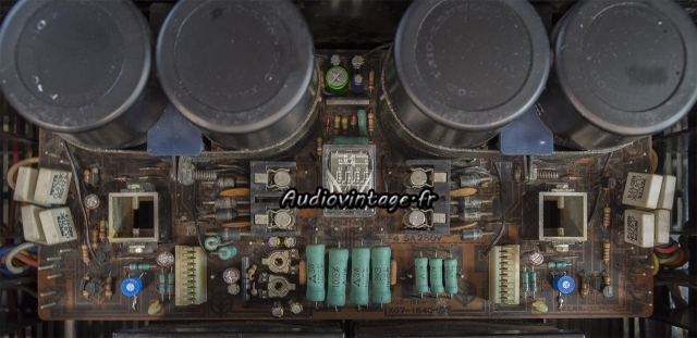 Kenwood KA-8011 : circuit principal révisé.