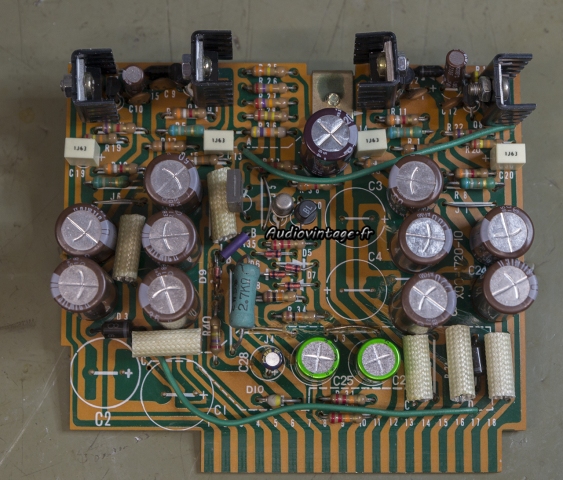 Kenwood Model 500 : circuit d'alimentation révisé.