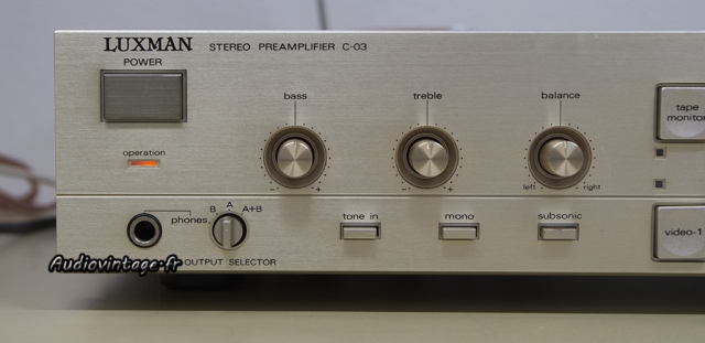 Luxman C-03