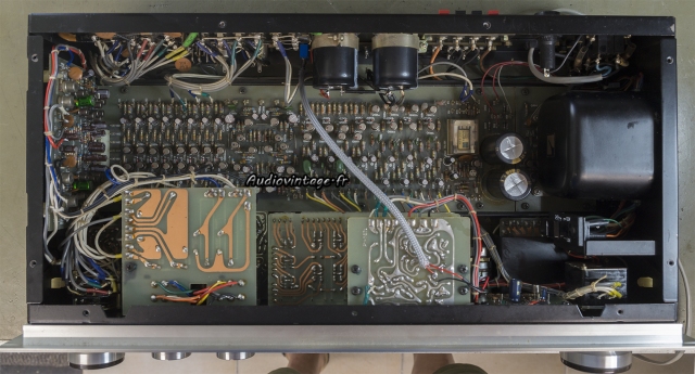 Luxman C-1000 : terminé.