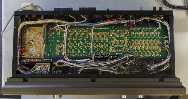Luxman C-1000