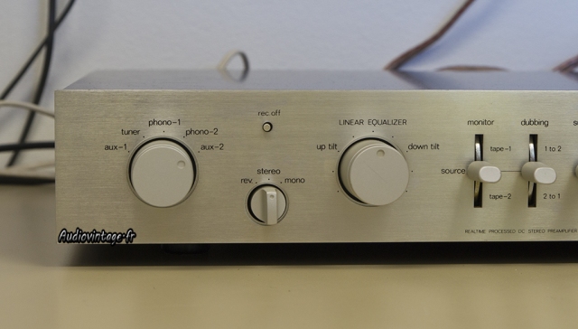 Luxman C-12