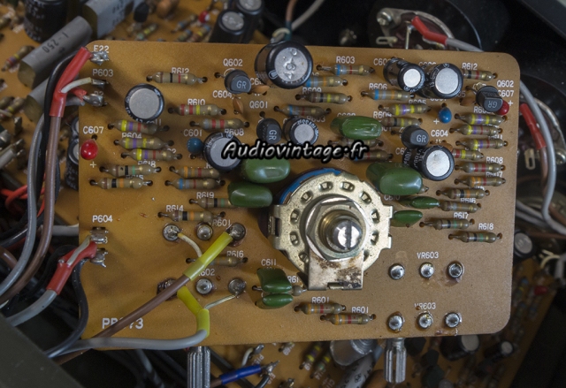 Luxman CL 350 : circuit "volume" à réviser.