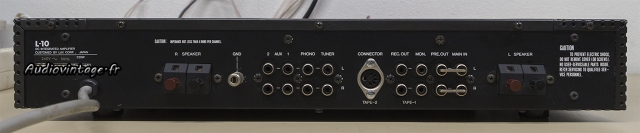 Luxman L-10 : connectique.