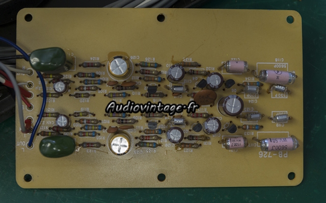 Luxman L-308 : étage phono  révisé.