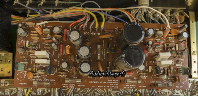 Luxman L-31