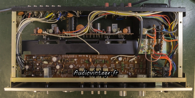 Luxman L-31