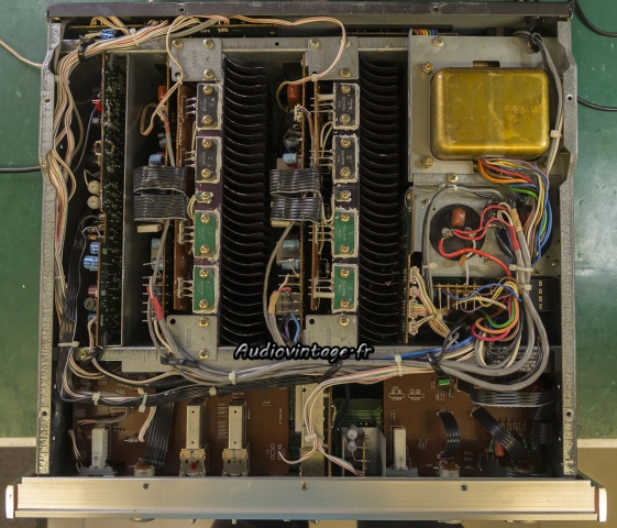 Luxman L-530