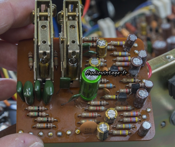 Luxman L-81 : circuit filtre révisé.