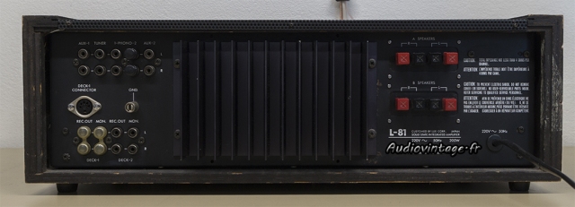 Luxman L-81 : connectique.