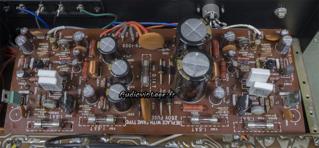 Luxman L-30 : circuit principal révisé.